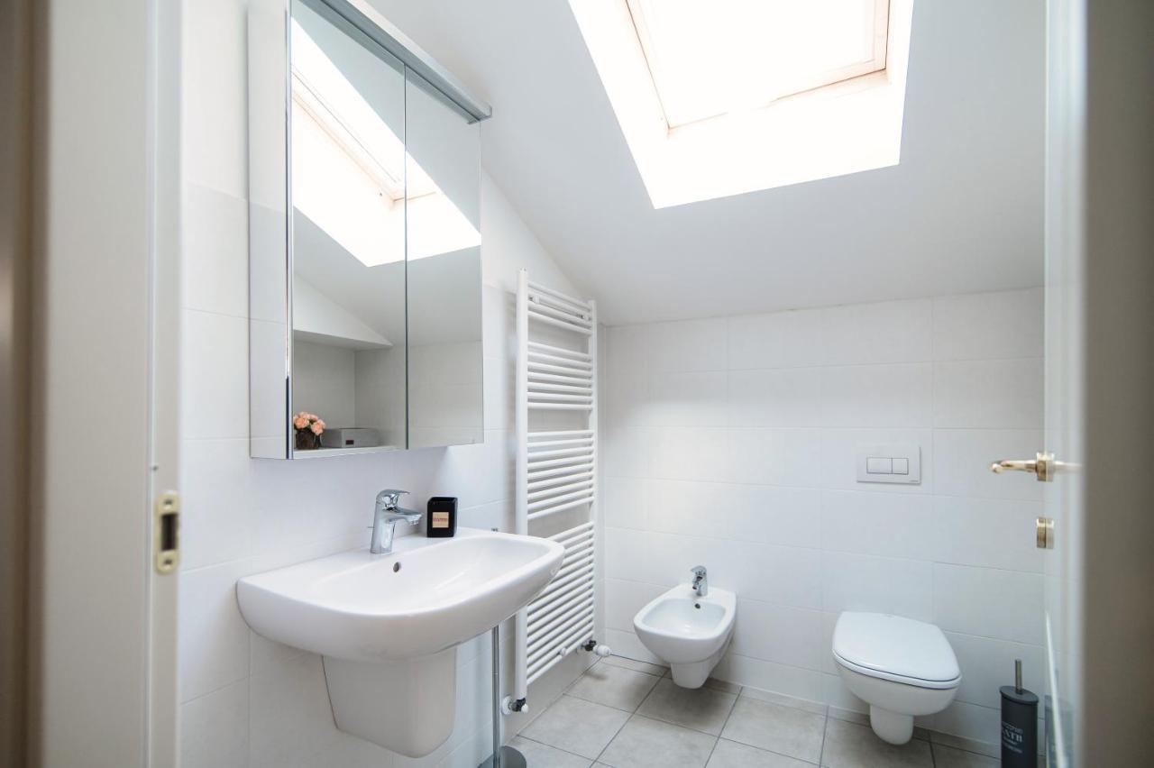 Sky Attic 72 - The House Of Travelers Appartement Como Buitenkant foto