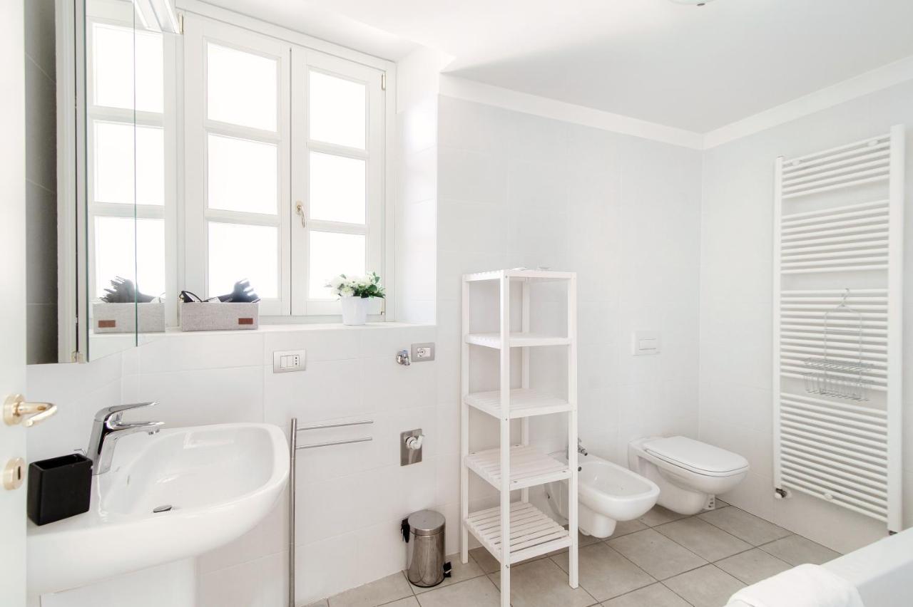 Sky Attic 72 - The House Of Travelers Appartement Como Buitenkant foto